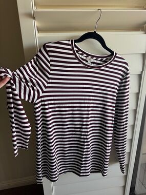 Striped Long Sleeve Tee in White & Brown!🤎🤍🤎🤍🤎🤍🤎🤍🤎